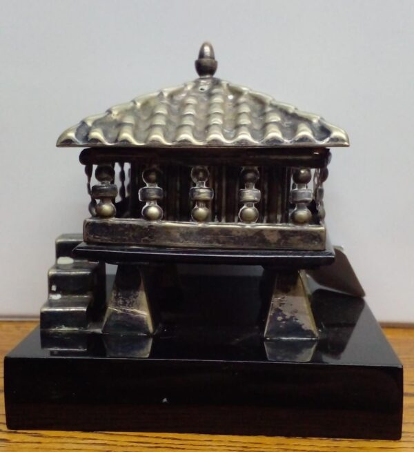 Templo Chino en plata