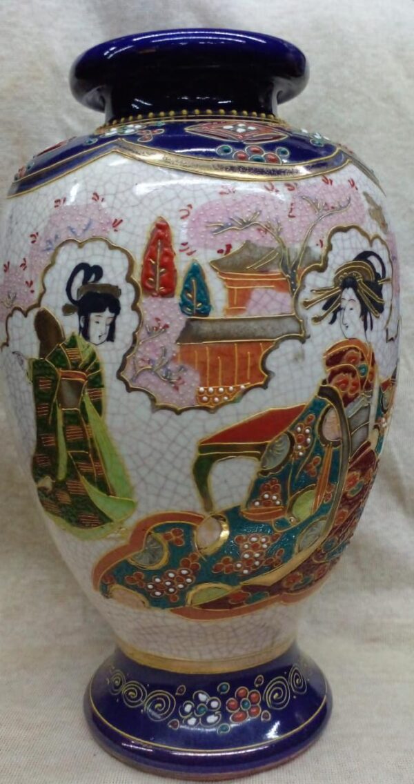 Jarron Satsuma Geishas
